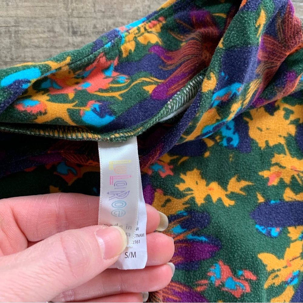 3 pair of LuLaRoe S/M leggings - Picture 2 of 8